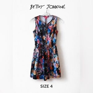 Betsey Johnson Floral Fit & Flare Dress – Size 4 – Bold Multicolor Floral Print